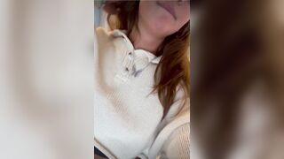 Sexy Blonde Babe Gets Fingerblasted in Hardcore Handjob