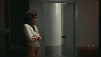 Paz de la Huerta Naked and Sensual in a Cut Scene