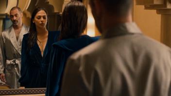 Tyrant S01E03: Moran Atias nude and delightful